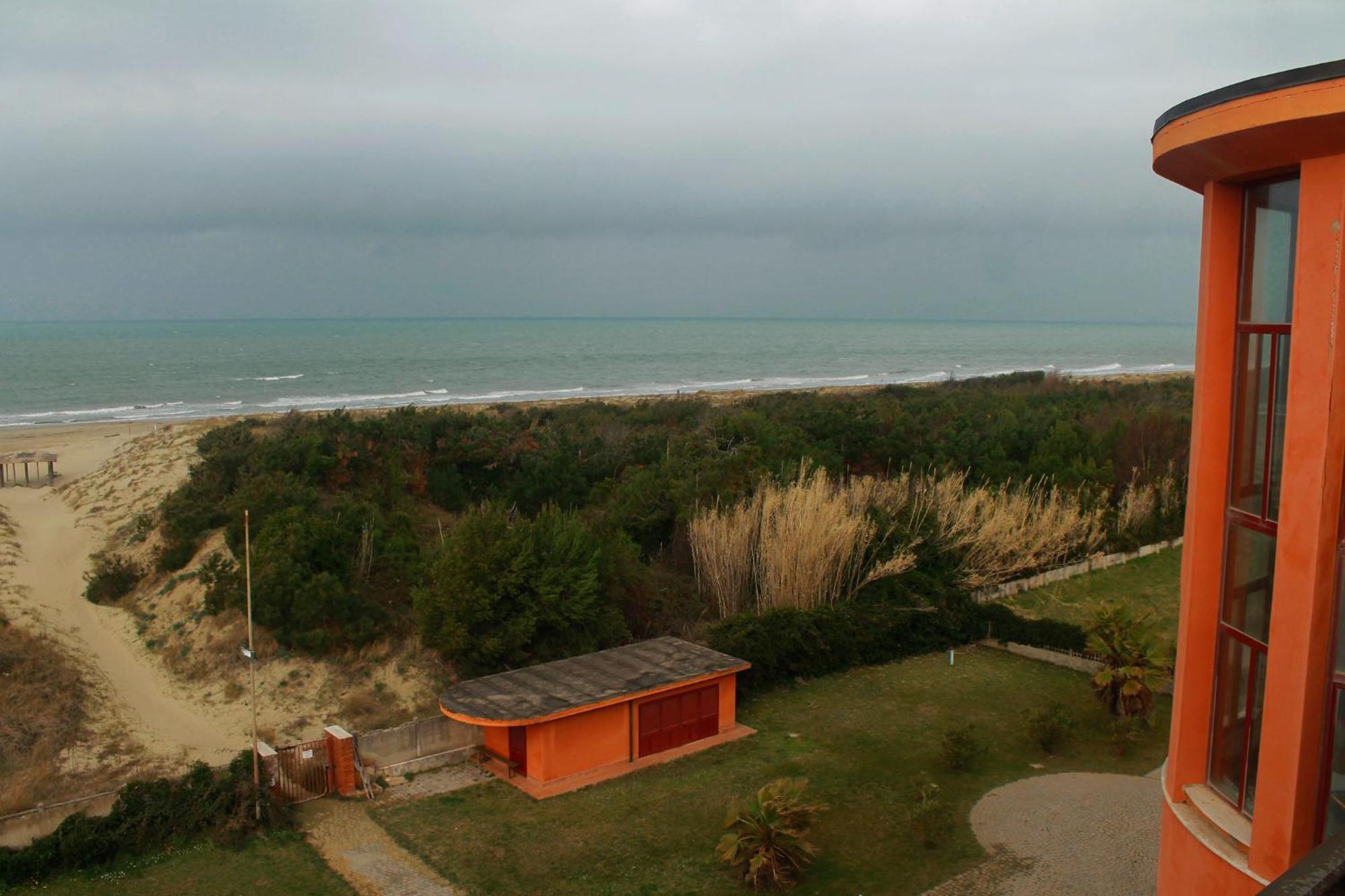 Appartamento Vicino Alla Spiaggia Calambrone Exterior photo
